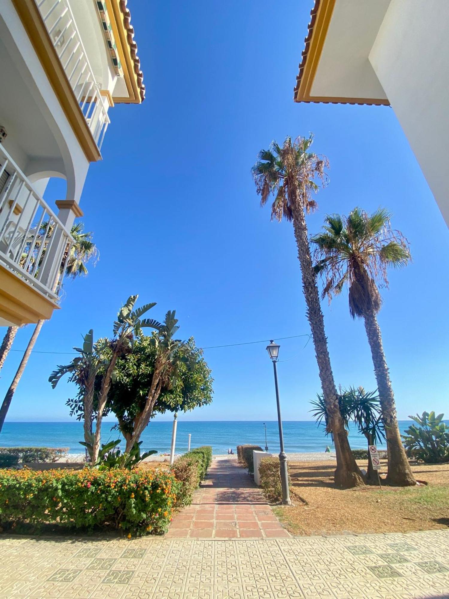 First Line Torrox Costa Exterior foto